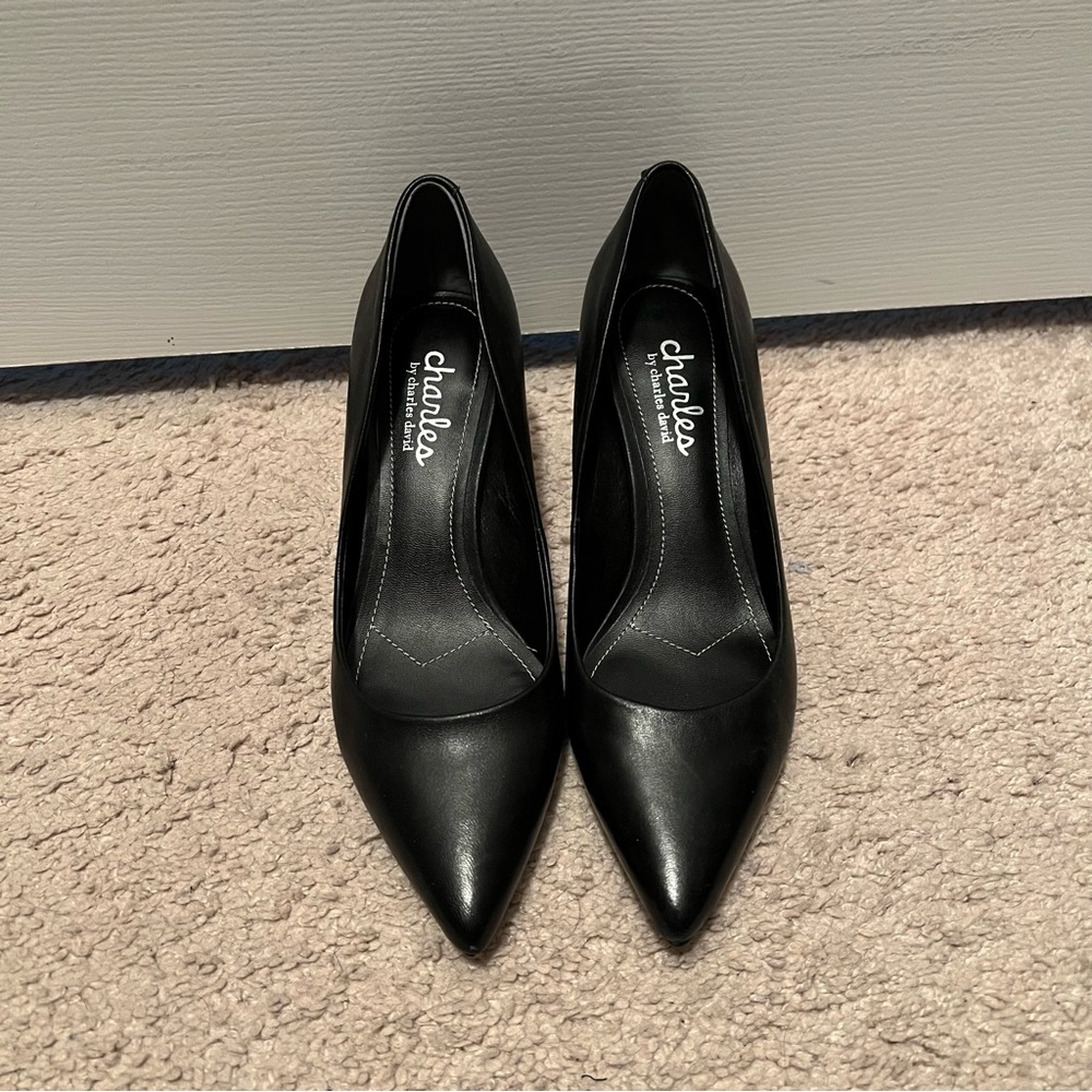 Charles by Charles David Addie Pumps